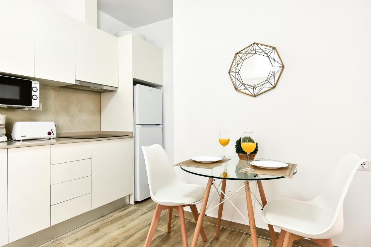 טורבייחה Apartments Cura Beach מראה חיצוני תמונה