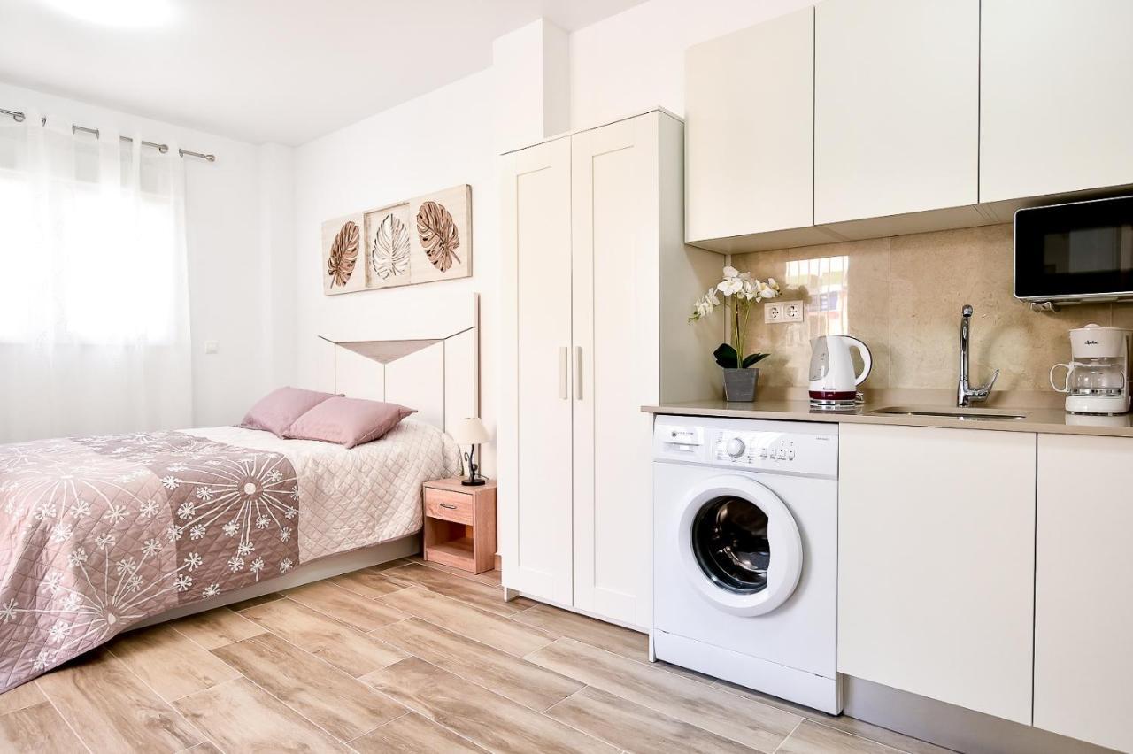טורבייחה Apartments Cura Beach מראה חיצוני תמונה