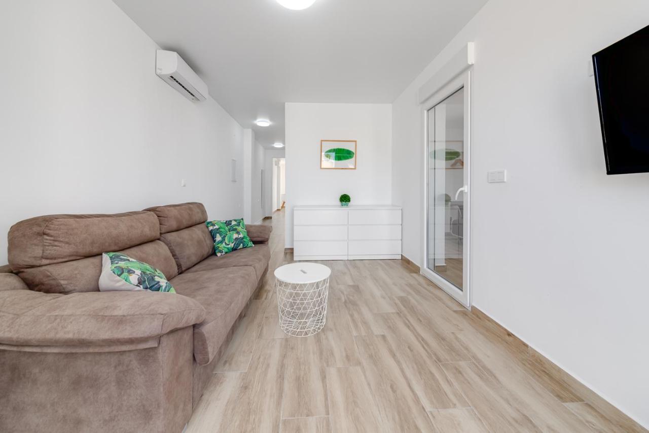 טורבייחה Apartments Cura Beach מראה חיצוני תמונה